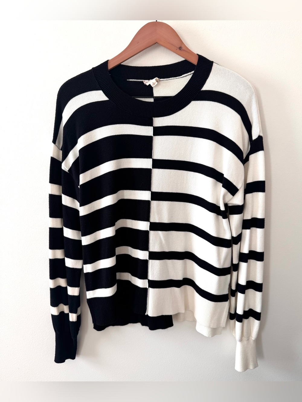 Hem & Thread M Black Ivory Striped Colorblock Sweater Oversized Asymmetrical